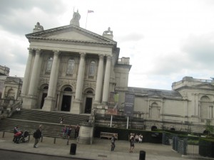 Tate Britain from the 87 bus