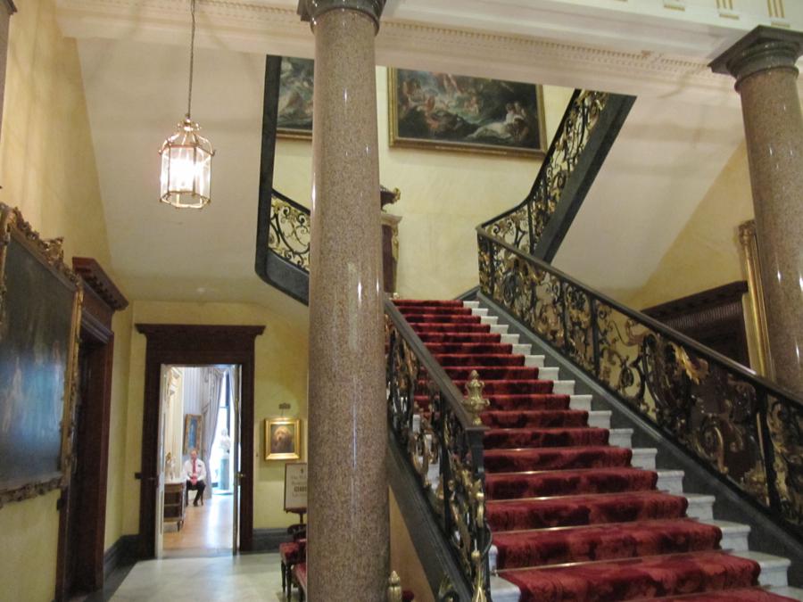 inside Hertford House