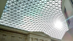 British Museum e il soffitto a vetri dell'atrio