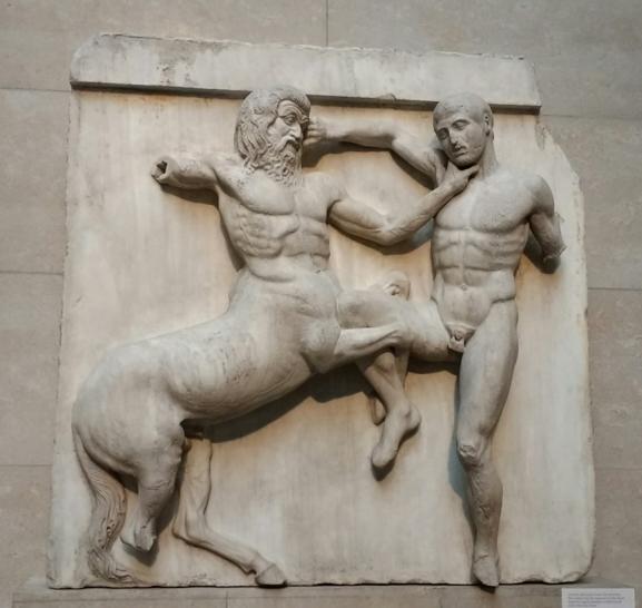 dettaglio delle sculture del Partenone presso il British Museum a Londra