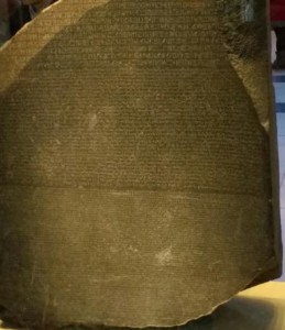 immagine della stele di Rosetta, una delle cose da vedere al British Museum